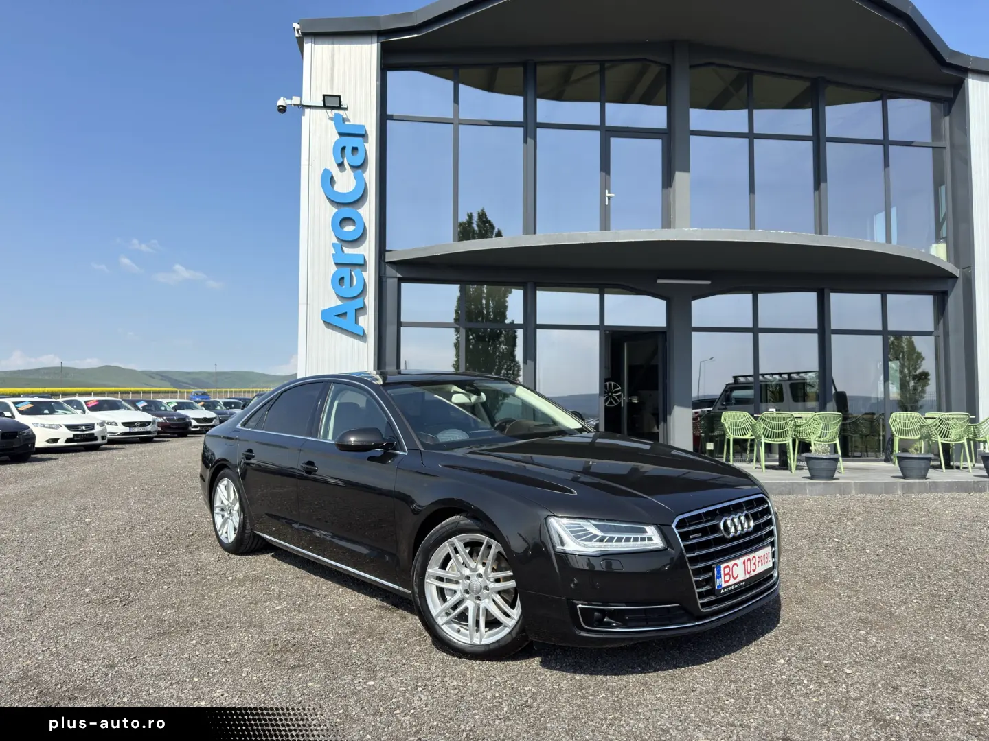 AUDI A8 QUATTRO    INTERIOR DESIGN SELECTION