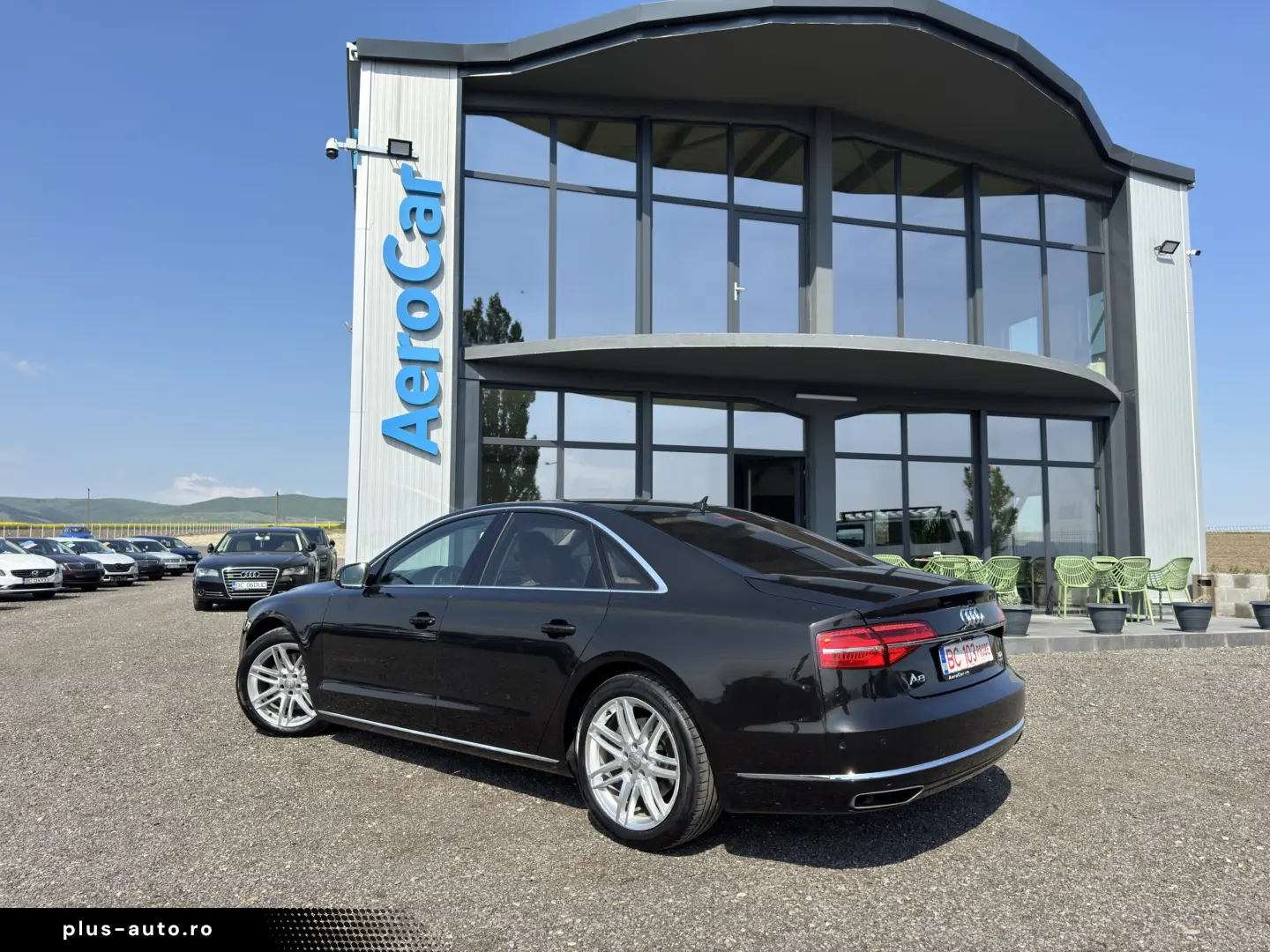 AUDI A8 QUATTRO    INTERIOR DESIGN SELECTION