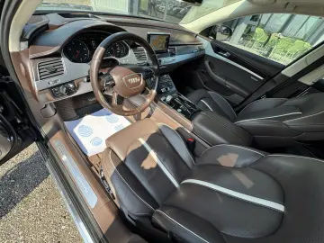 AUDI A8 QUATTRO    INTERIOR DESIGN SELECTION