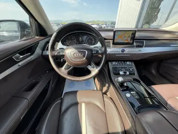 AUDI A8 QUATTRO    INTERIOR DESIGN SELECTION