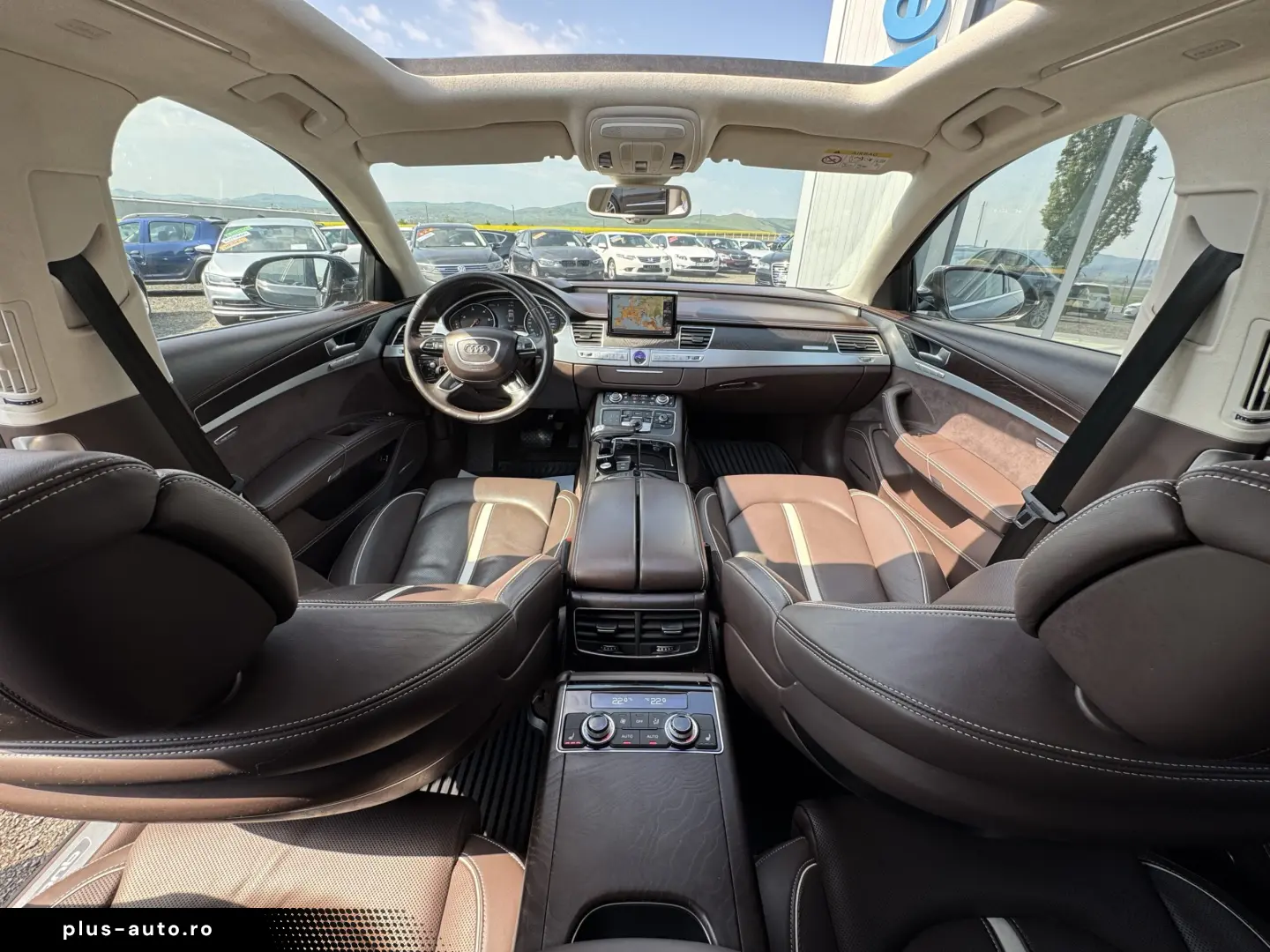 AUDI A8 QUATTRO    INTERIOR DESIGN SELECTION