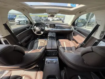 AUDI A8 QUATTRO    INTERIOR DESIGN SELECTION