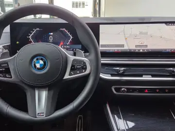 BMW X5 xDrive50e M Sport Pro 22Zoll ACC 360  Luft