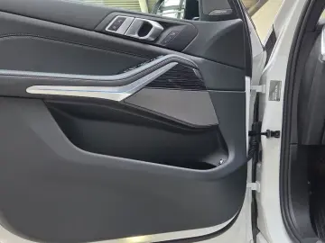 BMW X5 xDrive50e M Sport Pro 22Zoll ACC 360  Luft