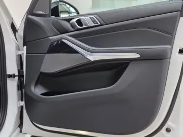 BMW X5 xDrive50e M Sport Pro 22Zoll ACC 360  Luft