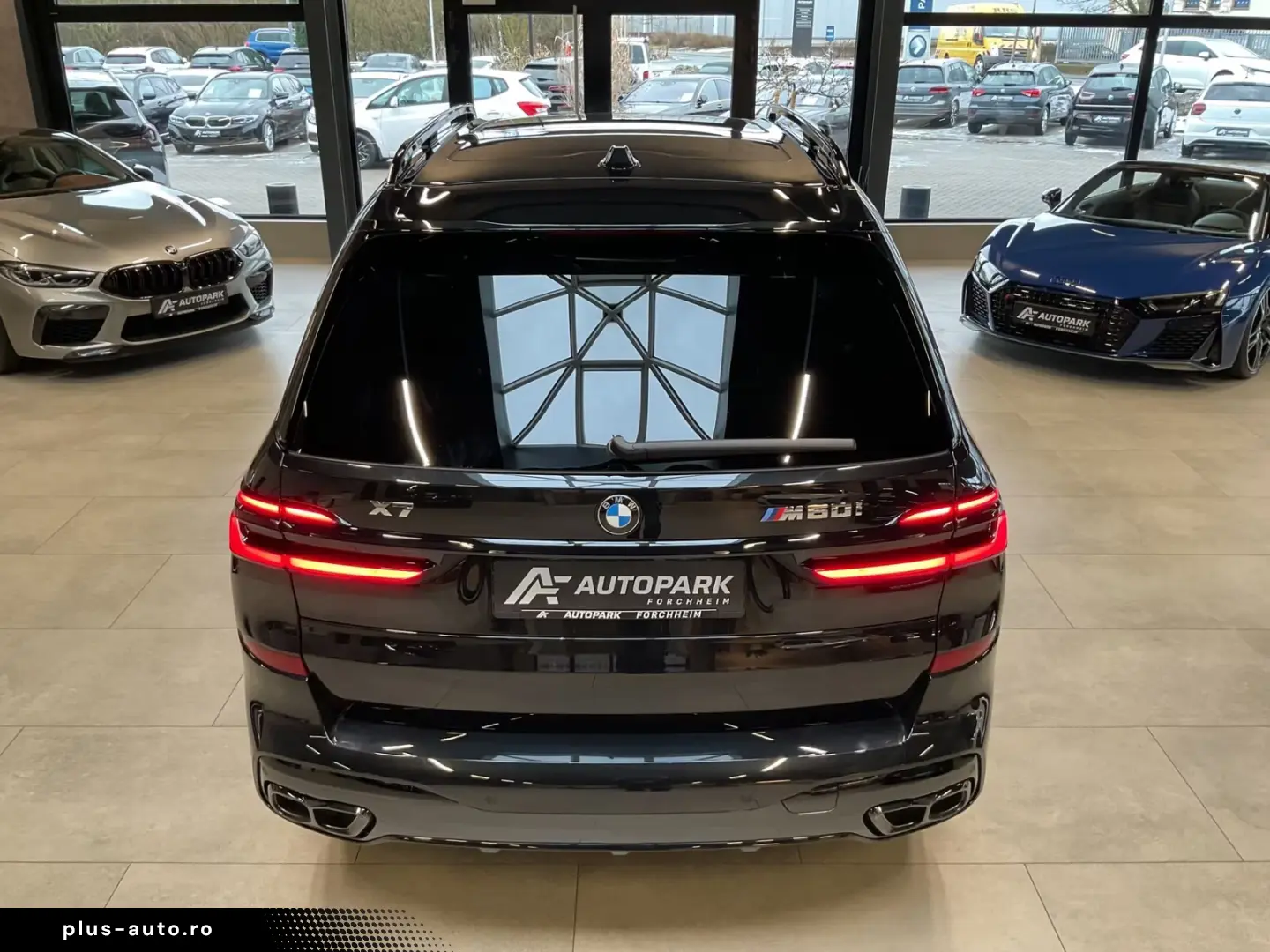 BMW X7 M60i AHK B&W Massage Sky Lounge Standh. 360