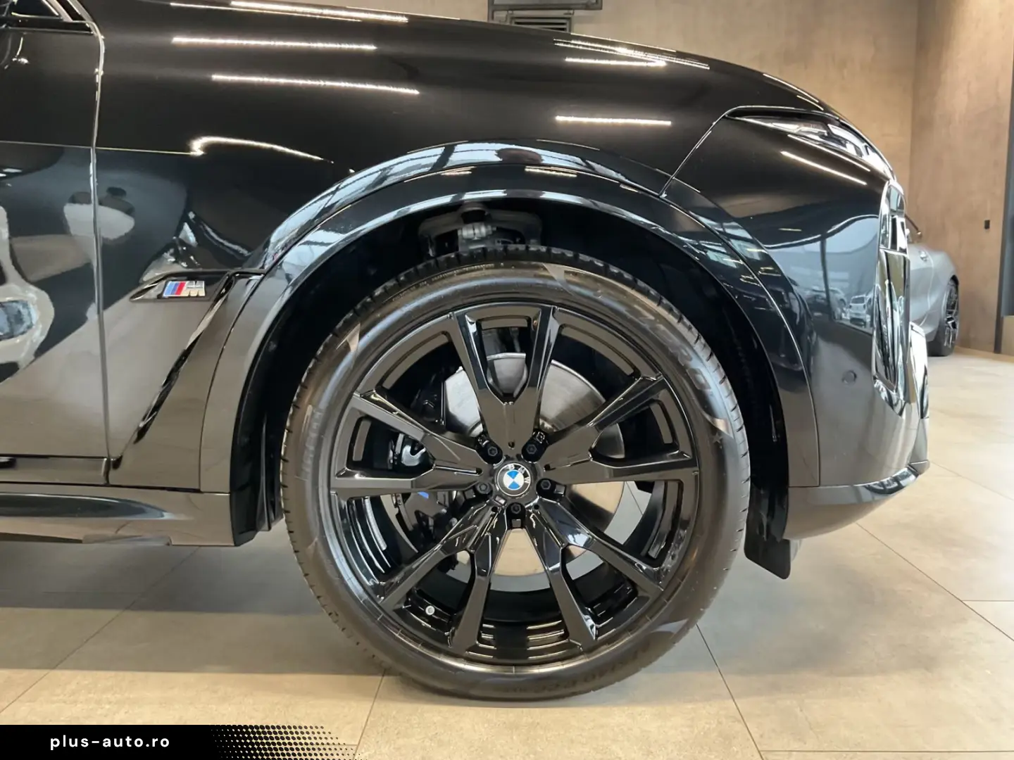 BMW X7 M60i AHK B&W Massage Sky Lounge Standh. 360