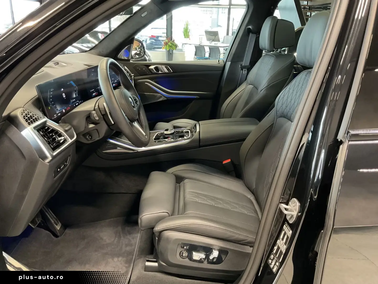 BMW X7 M60i AHK B&W Massage Sky Lounge Standh. 360