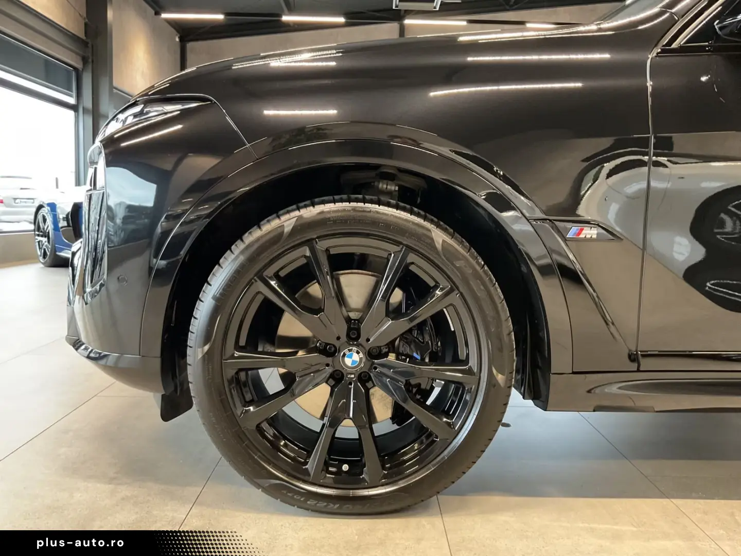 BMW X7 M60i AHK B&W Massage Sky Lounge Standh. 360