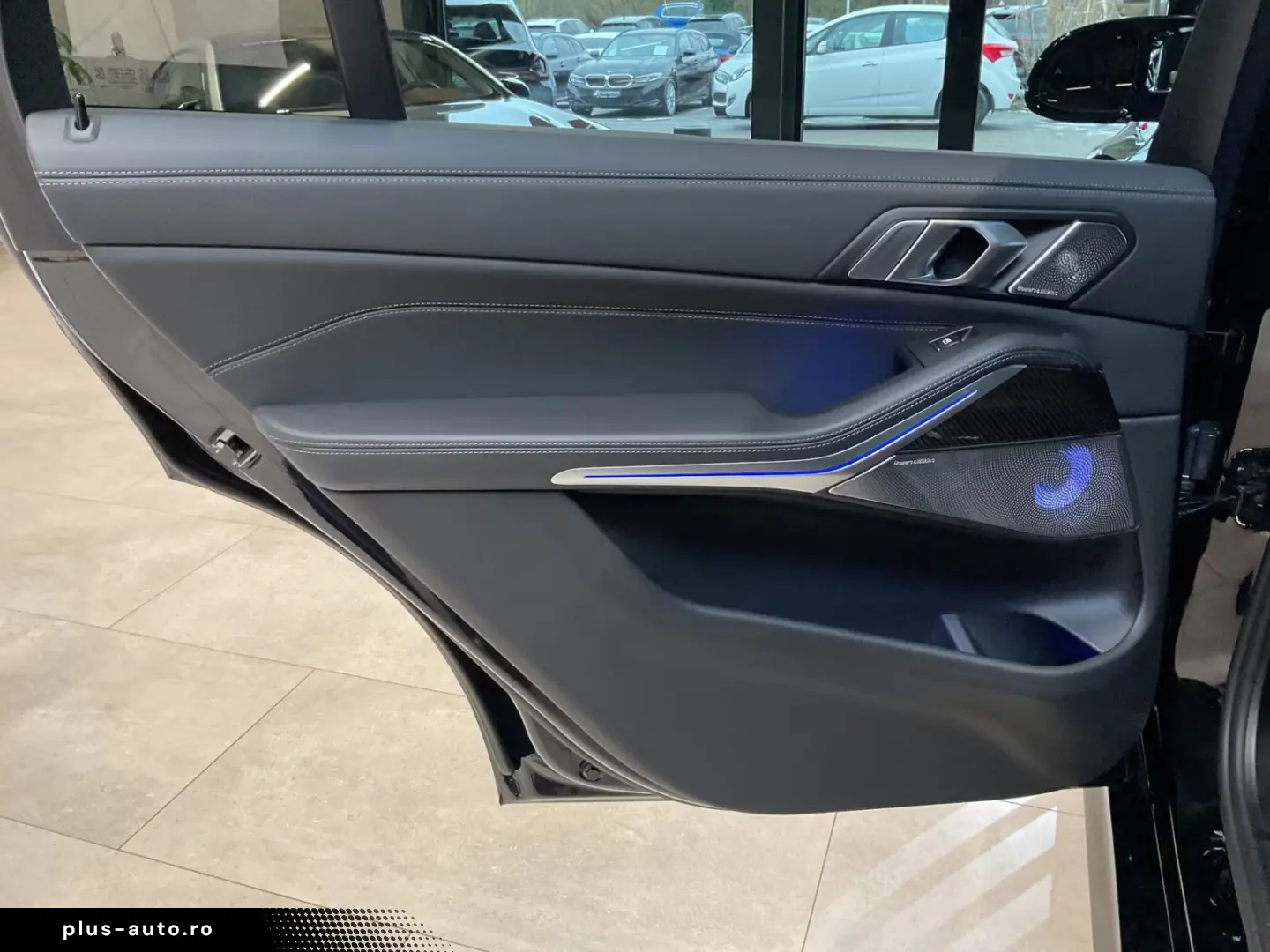 BMW X7 M60i AHK B&W Massage Sky Lounge Standh. 360