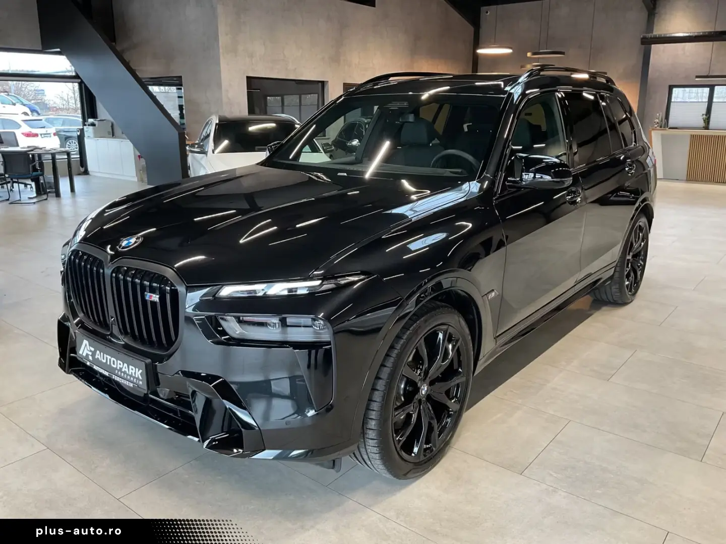 BMW X7 M60i AHK B&W Massage Sky Lounge Standh. 360
