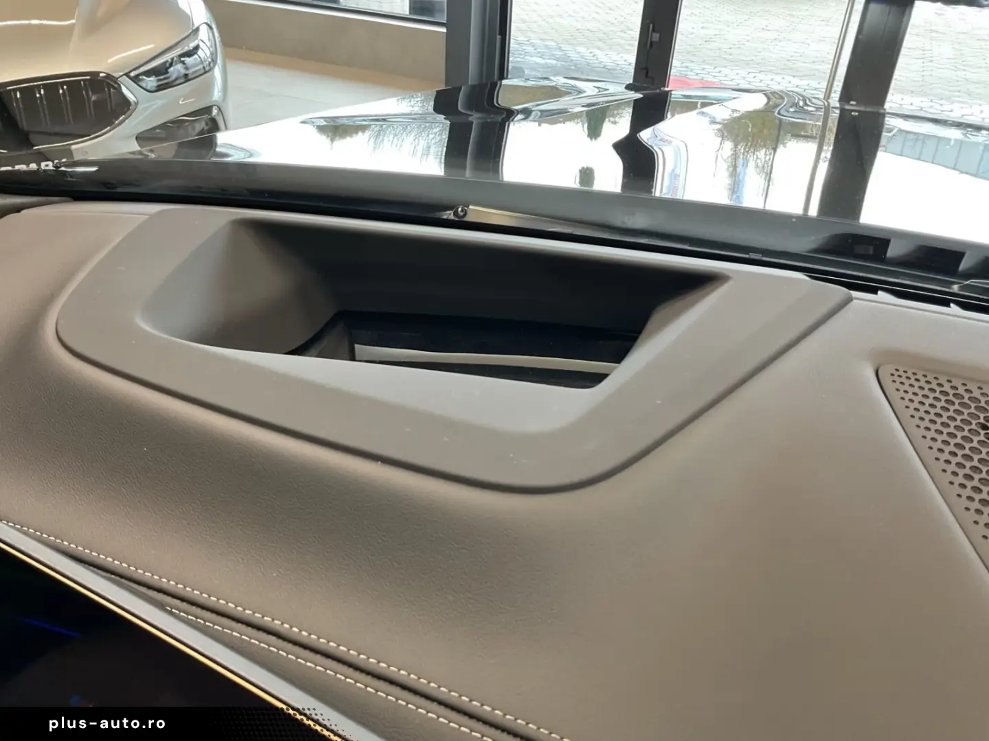 BMW X7 M60i AHK B&W Massage Sky Lounge Standh. 360