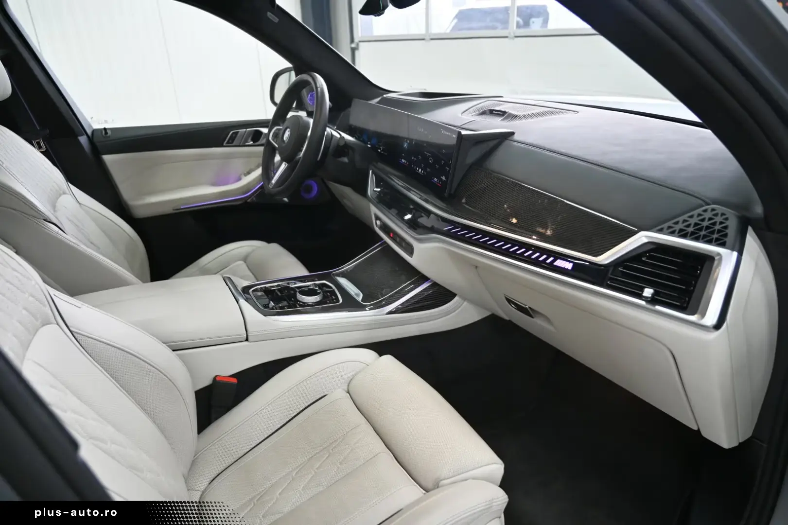 BMW X7 M60i M-Sport Pro INTEGRAL MASSAGE SKY B&W 23'