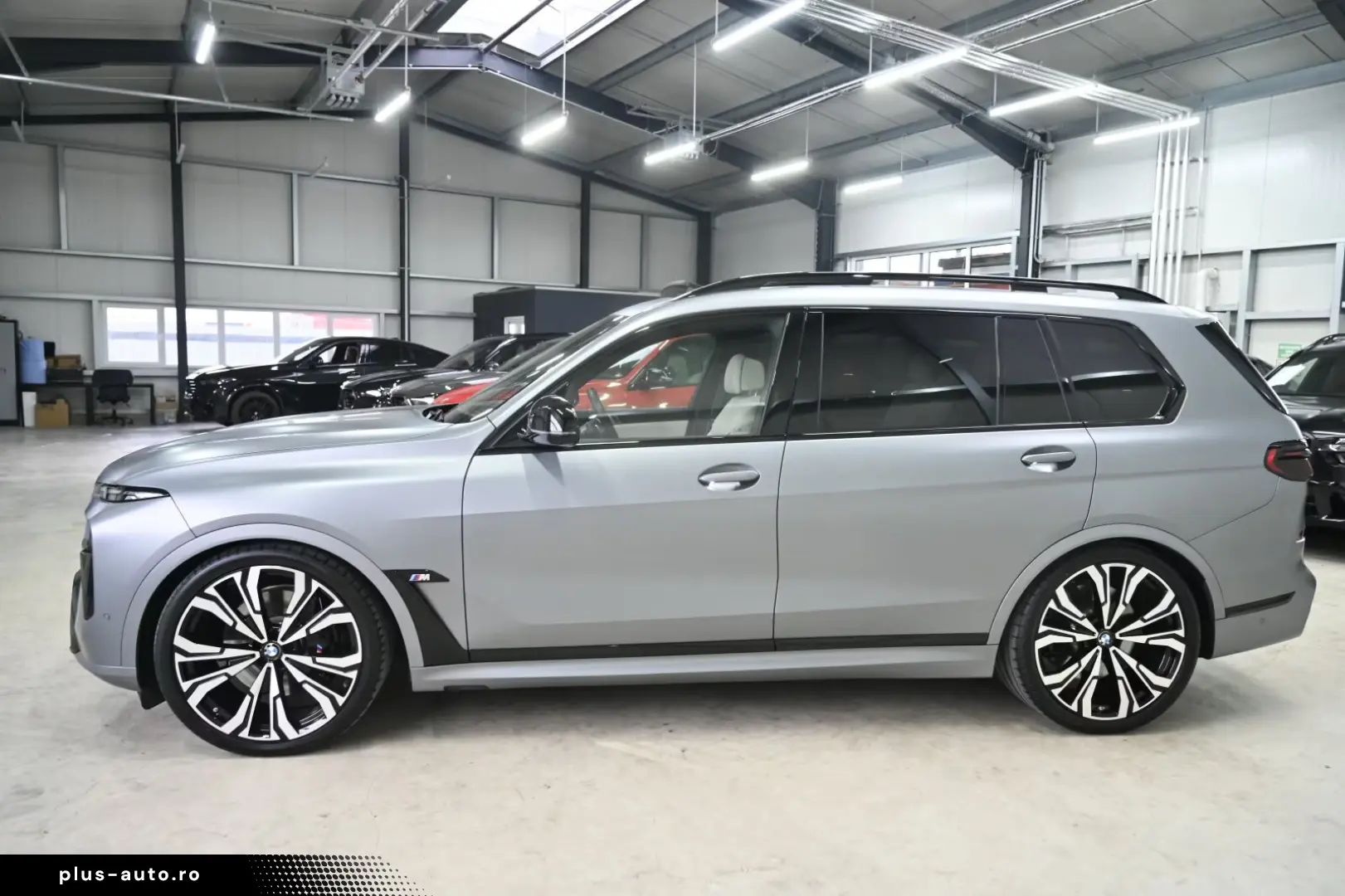 BMW X7 M60i M-Sport Pro INTEGRAL MASSAGE SKY B&W 23'