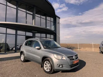 VOLKSWAGEN TIGUAN  4MOTION
