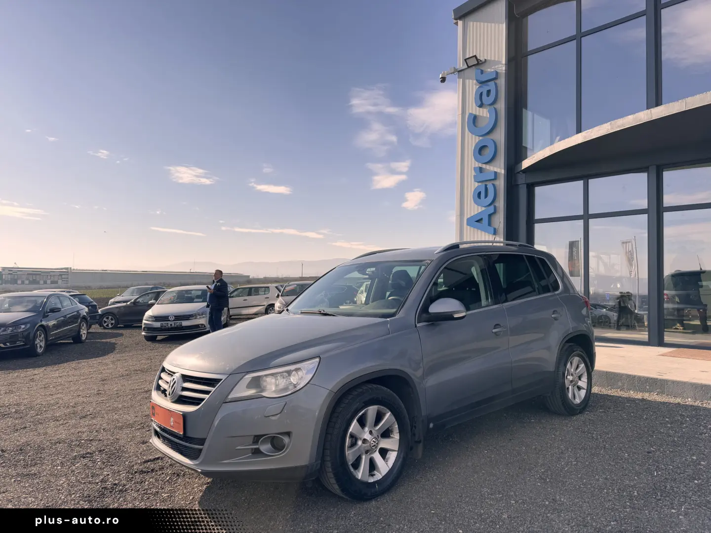 VOLKSWAGEN TIGUAN  4MOTION