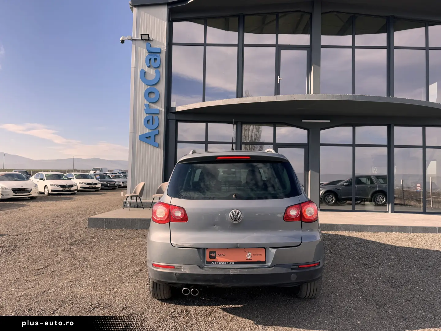 VOLKSWAGEN TIGUAN  4MOTION