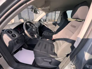 VOLKSWAGEN TIGUAN  4MOTION