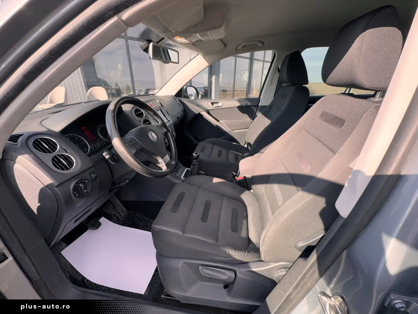 VOLKSWAGEN TIGUAN  4MOTION