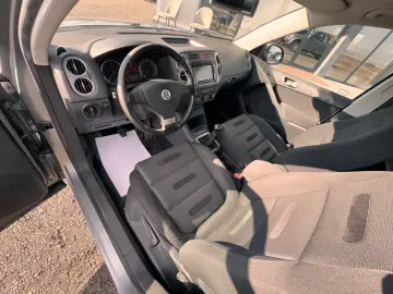 VOLKSWAGEN TIGUAN  4MOTION