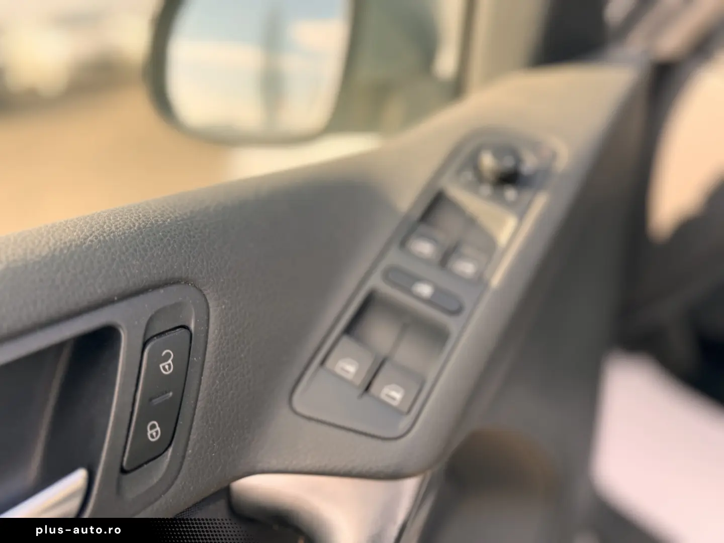 VOLKSWAGEN TIGUAN  4MOTION