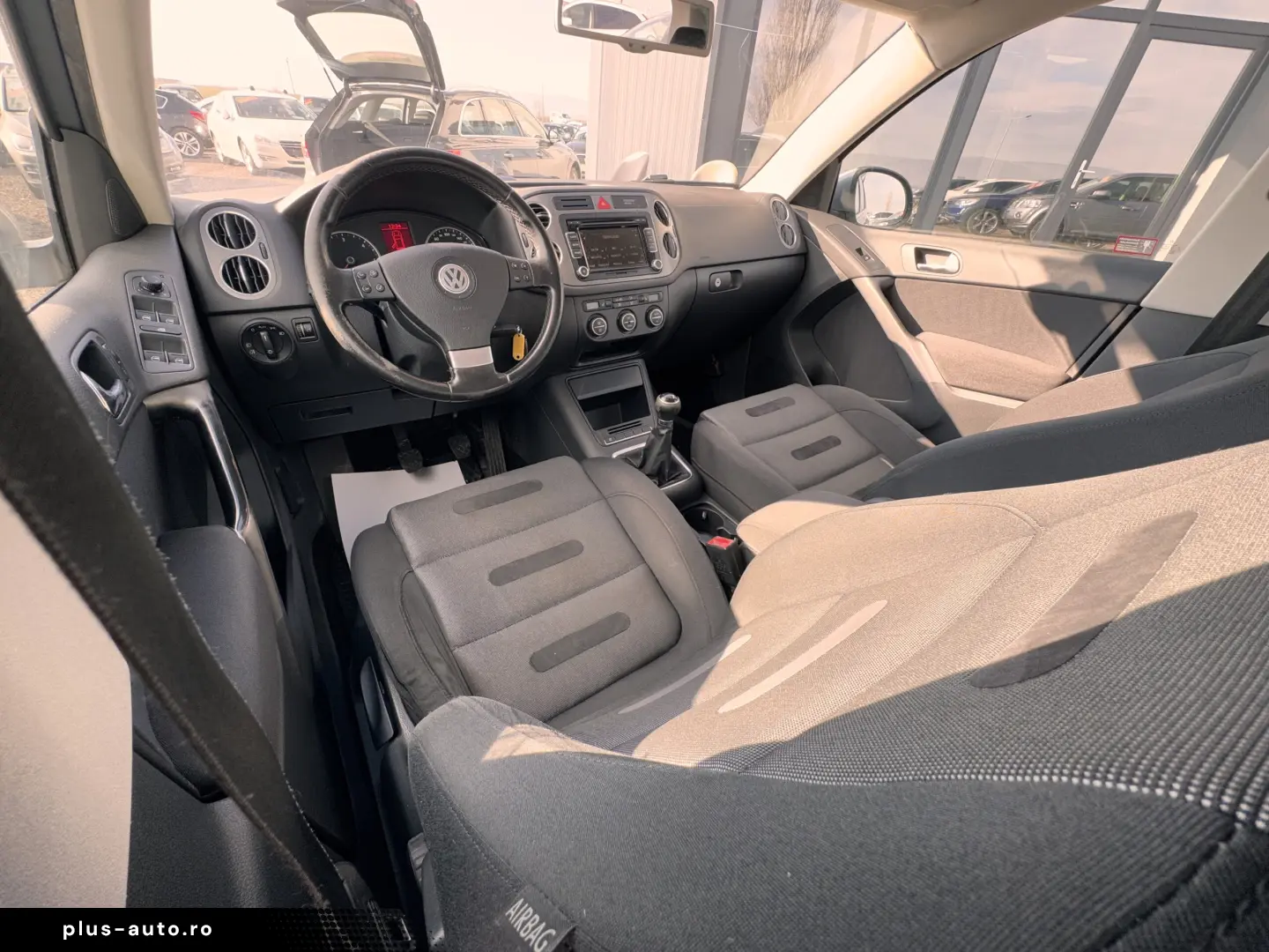 VOLKSWAGEN TIGUAN  4MOTION