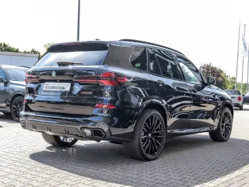 BMW X5 xDrive30d M Sport HUD PANO ACC AHK 360 KAM