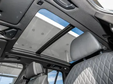 BMW X5 xDrive30d M Sport HUD PANO ACC AHK 360 KAM