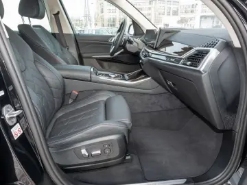 BMW X5 xDrive 50e NAVI KAMERA KEYLESS MEMORY KLIMAAU