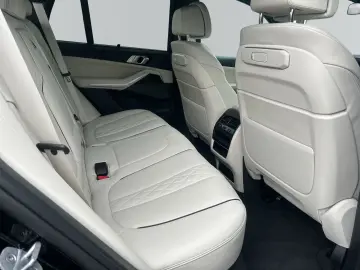 BMW X5 xDrive50e 1.005€ netto mtl. M Sportpaket LC P