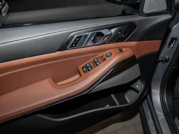 BMW X5 xDrive50e MSport DAProf PAProf SoftClose H K