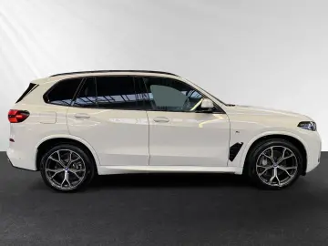 BMW X5 xDrive50e M Sport AHK Pano 21 LMR Head-Up
