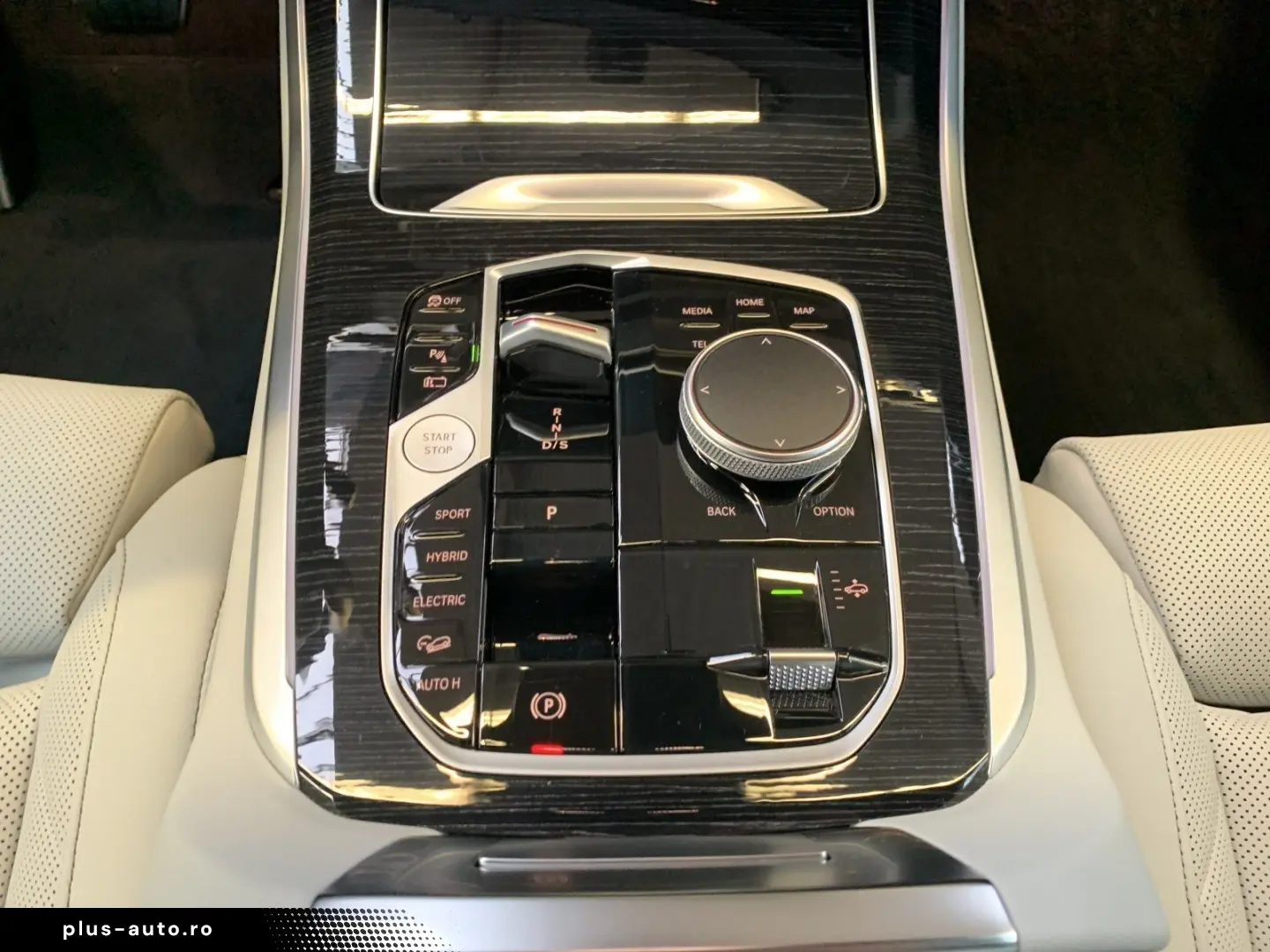 BMW X5 xDrive50e M Sport AHK Pano 21 LMR Head-Up