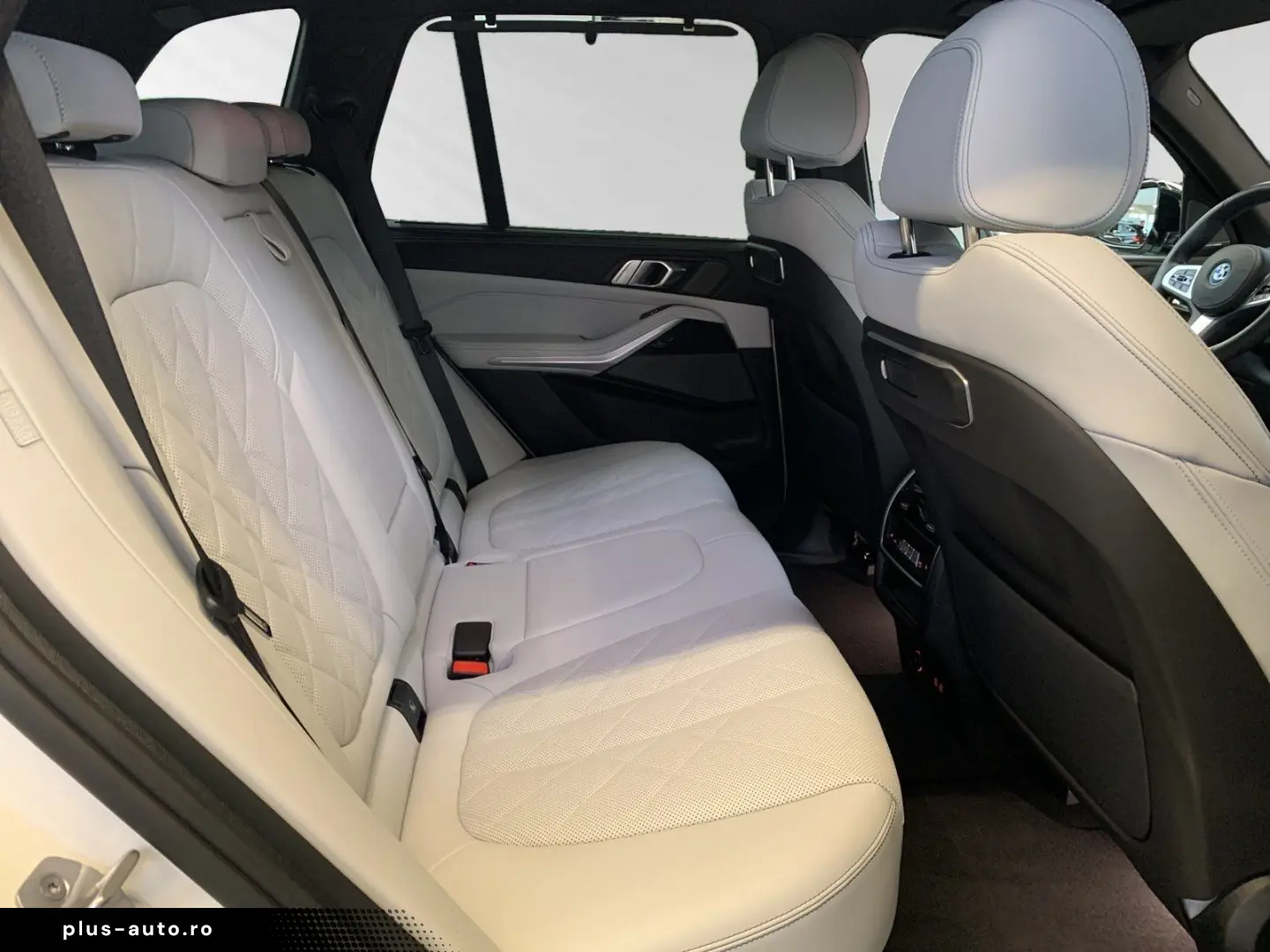 BMW X5 xDrive50e M Sport AHK Pano 21 LMR Head-Up