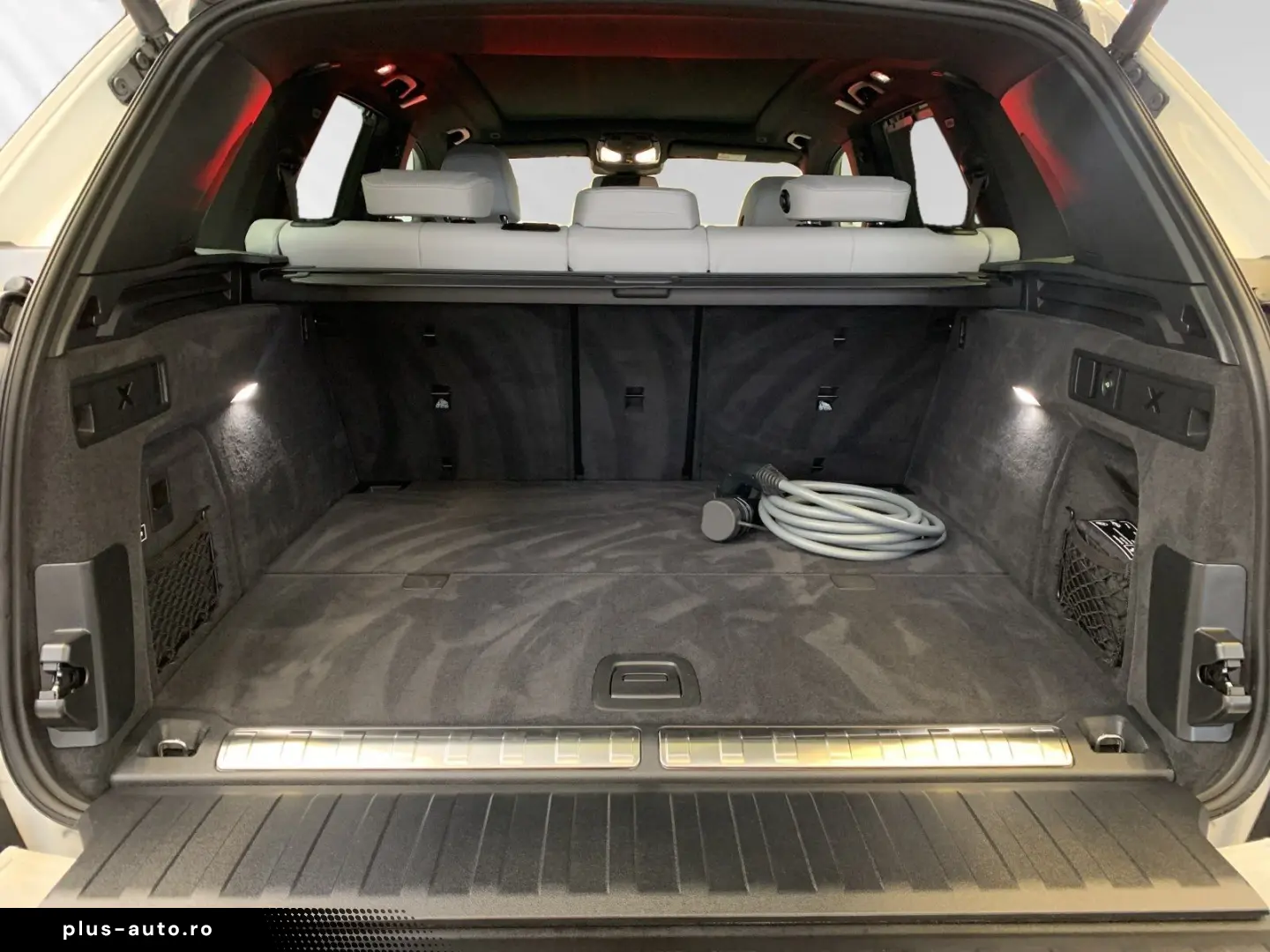 BMW X5 xDrive50e M Sport AHK Pano 21 LMR Head-Up