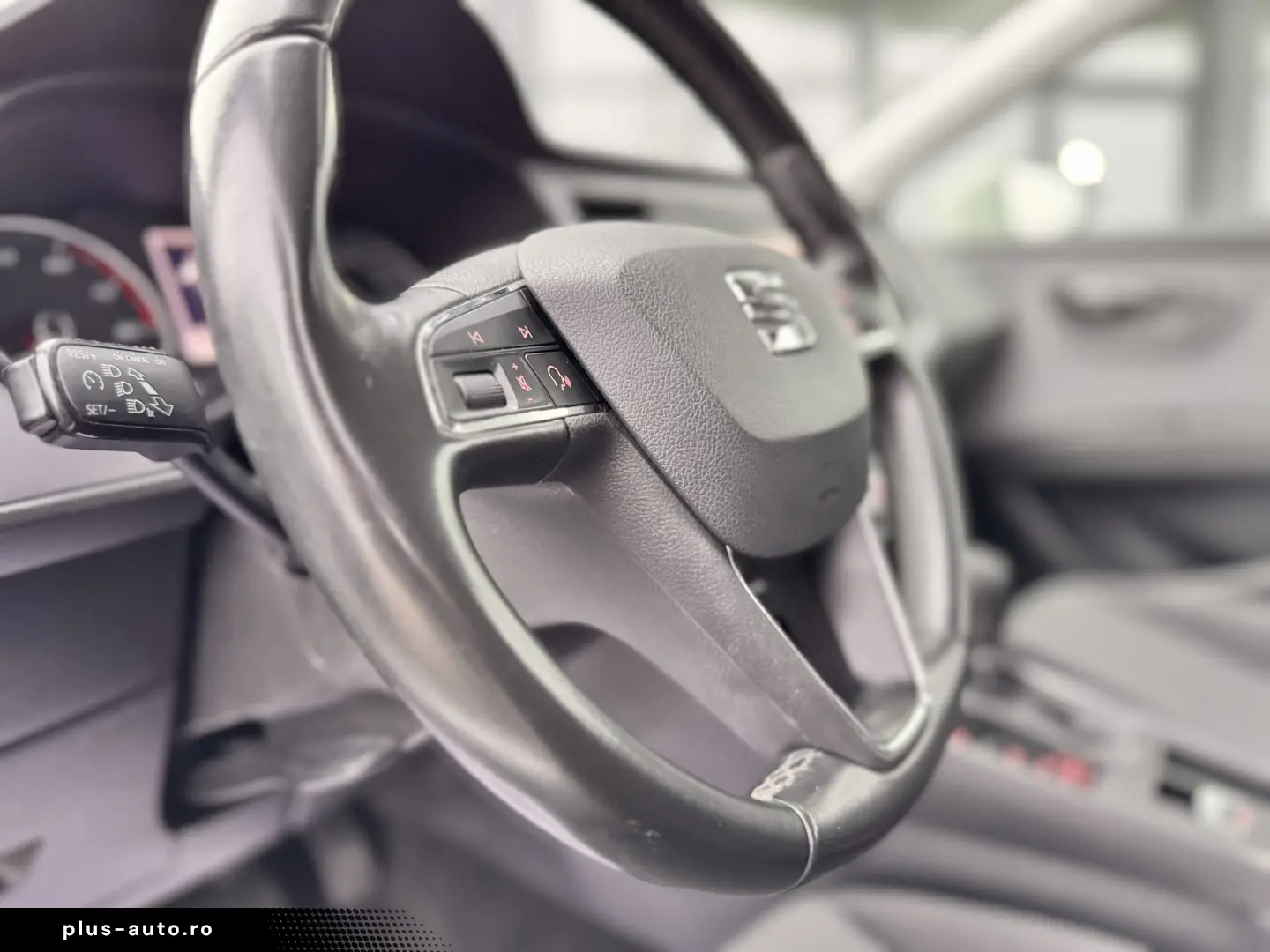 SEAT LEON  1.5 CGI  AUTOMAT