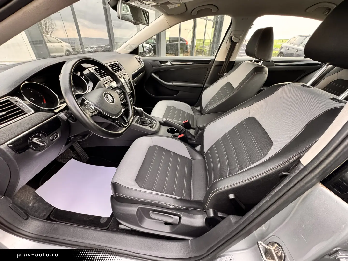 VOLKSWAGEN JETTA  2.0 TDI