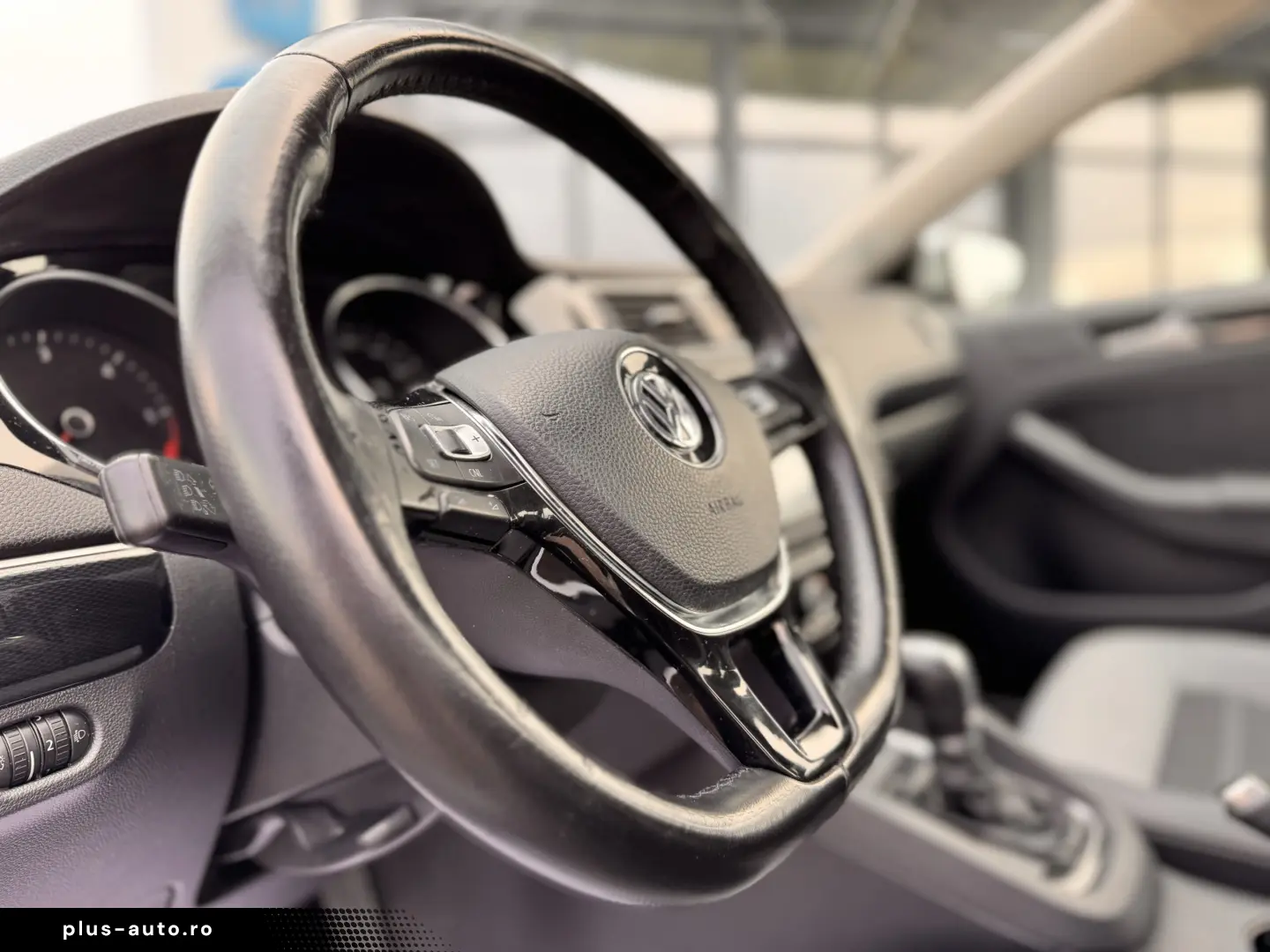 VOLKSWAGEN JETTA  2.0 TDI