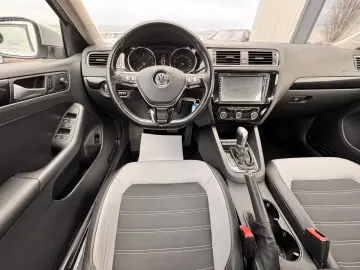 VOLKSWAGEN JETTA  2.0 TDI