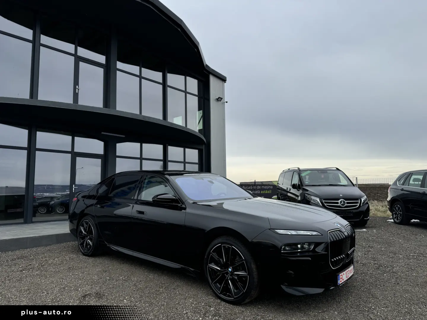 BMW 760e xDrive PLUG-IN HYBRID