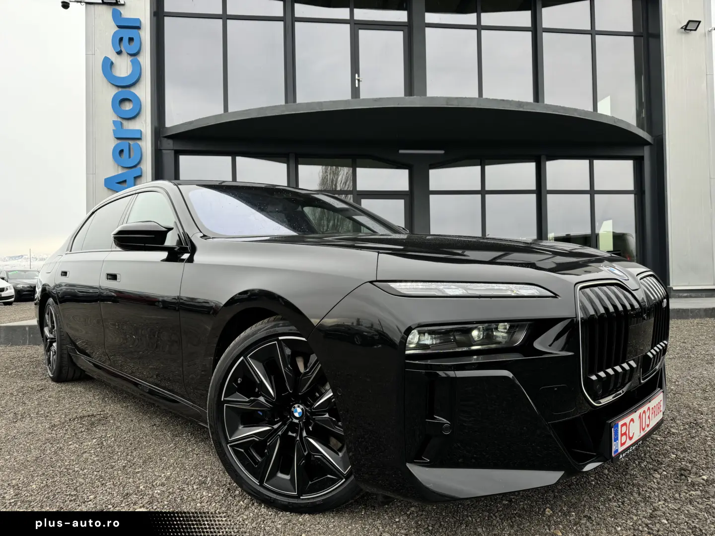 BMW 760e xDrive PLUG-IN HYBRID