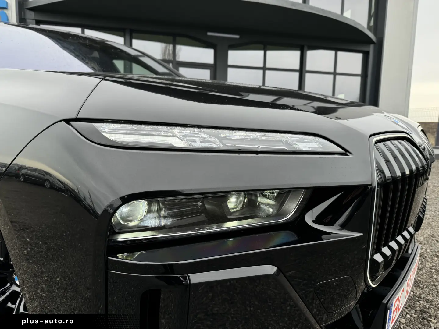 BMW 760e xDrive PLUG-IN HYBRID