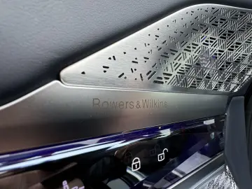 BMW 760e xDrive PLUG-IN HYBRID