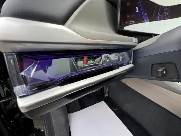 BMW 760e xDrive PLUG-IN HYBRID