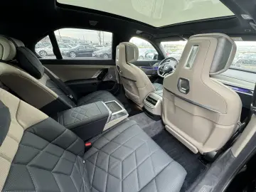 BMW 760e xDrive PLUG-IN HYBRID