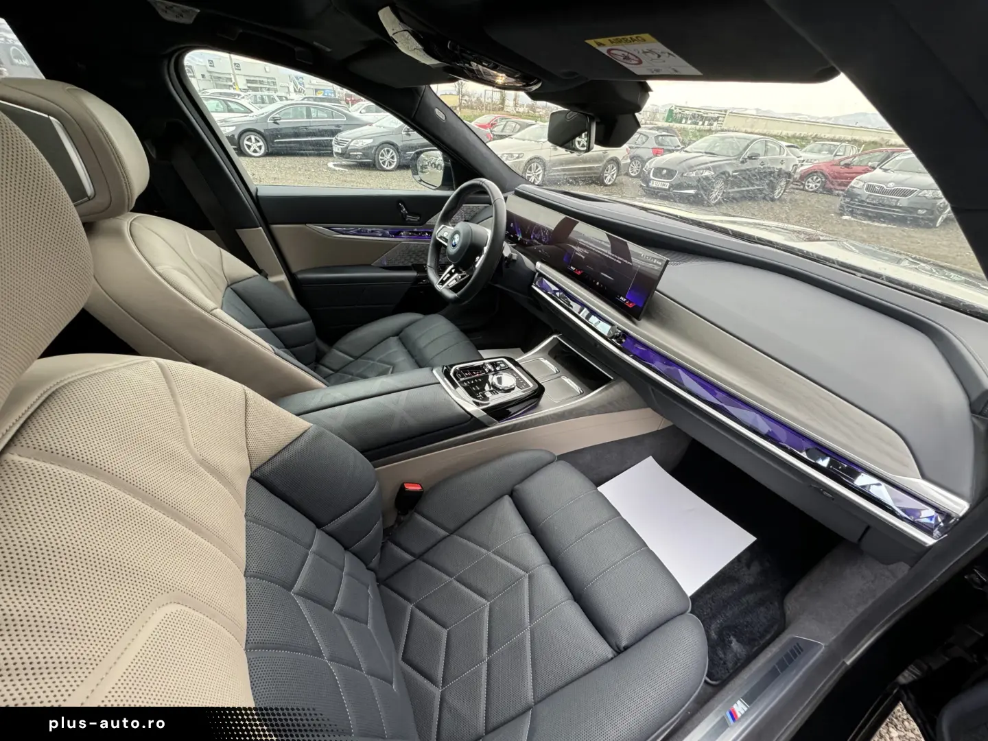 BMW 760e xDrive PLUG-IN HYBRID