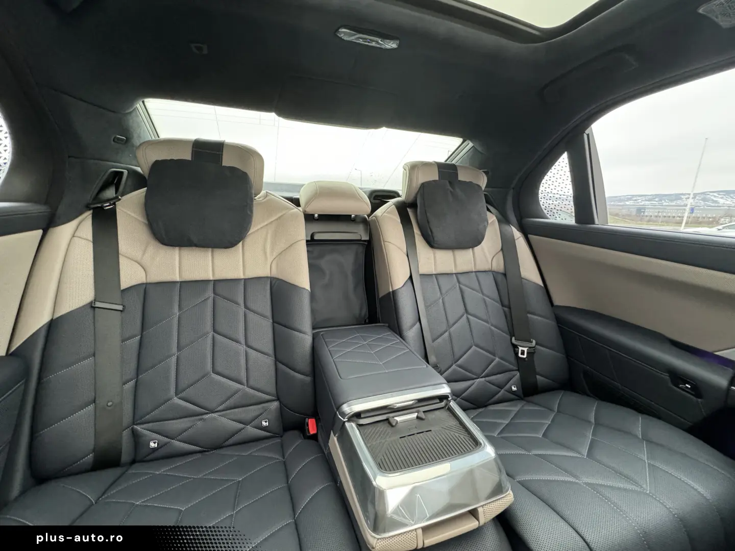 BMW 760e xDrive PLUG-IN HYBRID