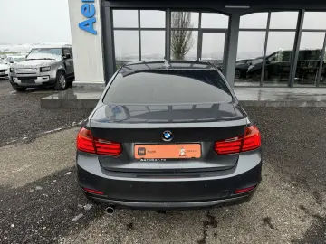 BMW SERIA 3  2.0d