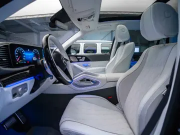 Mercedes-Benz GLS 600 MAYBACH