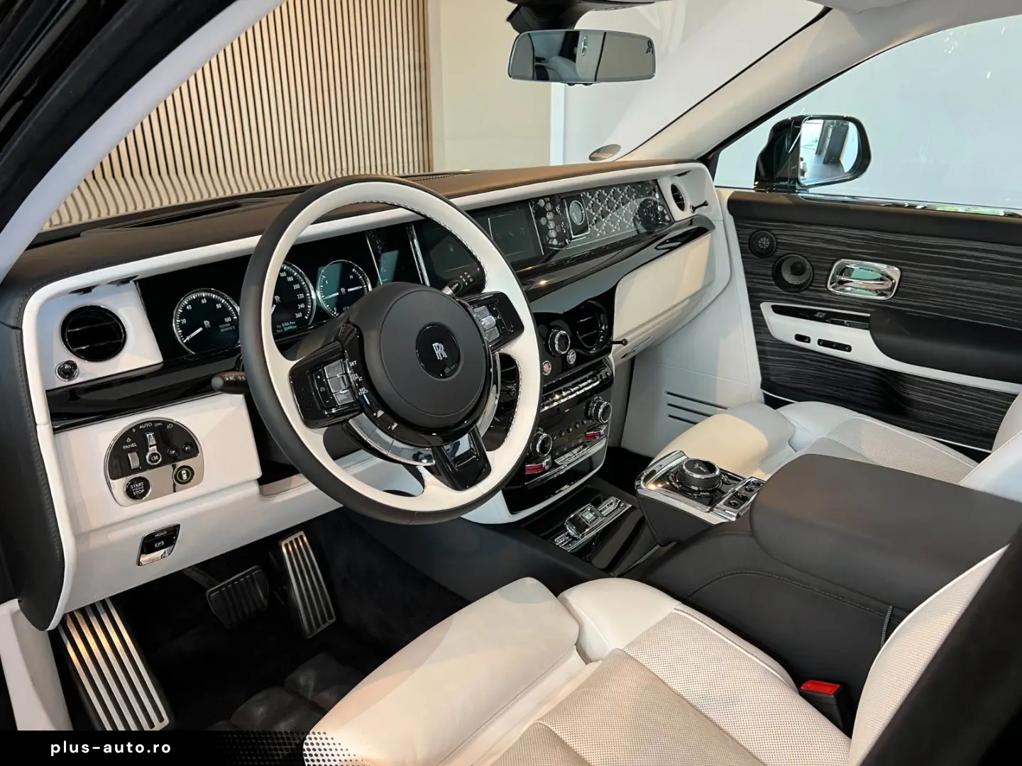 ROLLS ROYCE Phantom SWB Extended Two-Tone FULL